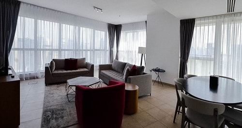 Deluxe Three Bedroom Apartment In Marina Ab 10 Luxury Bookings