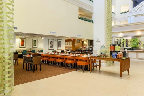 King Room Near Jade Waters Resort Pool 9 Luxury Bookings
