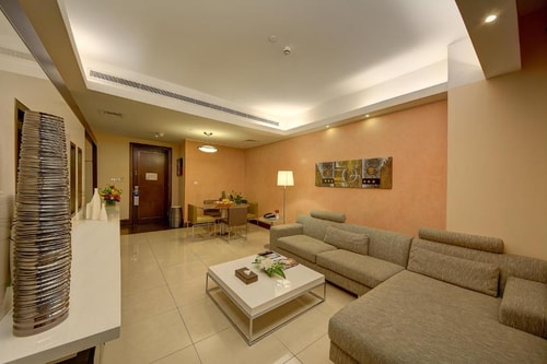 One Bedroom Suite Near Deira City Centre Metro Ab 2 Luxury Bookings