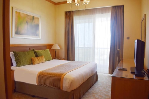 Premier 2 Bedroom Near Parking Sharjah Aquarium 1 Luxury Bookings