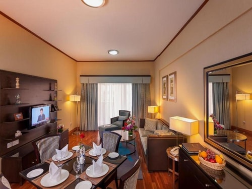 One Bedroom Apartment Walk from Ibn Battuta Mall 2 Luxury Bookings