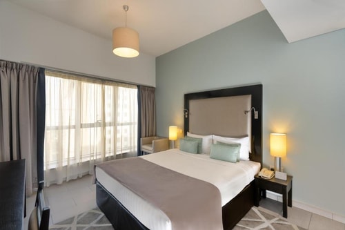 Deluxe 1 Bedroom Apartment Near Internet Metro Ac Luxury Bookings