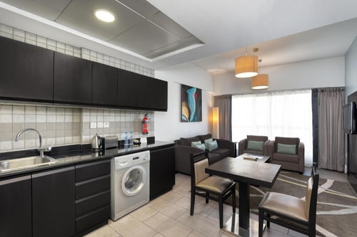 Deluxe 1 Bedroom Apartment Near Internet Metro Ac 2 Luxury Bookings