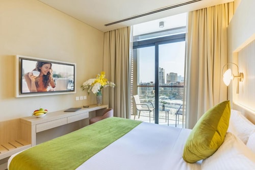 Executive Room At Dubai Creek In Jaddaf Ac 6 Luxury Bookings