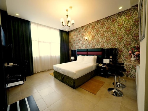 Studio Apartment Near Mashreq Metro Station Ab 3 Luxury Bookings