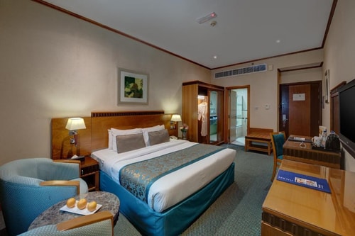 Superior King Or Twin Room Near Mashreq Metro Ac 3 Luxury Bookings