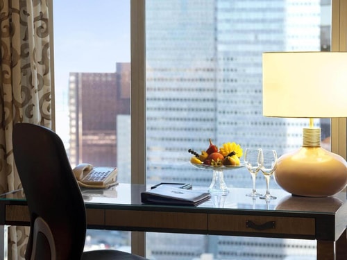 King Room Near Dallas Museum of Art DAL 2 Luxury Bookings