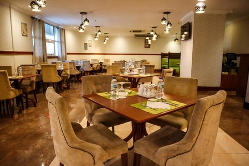 Superior King Room Near Al Khabaisi Park Dubai 12 Luxury Bookings