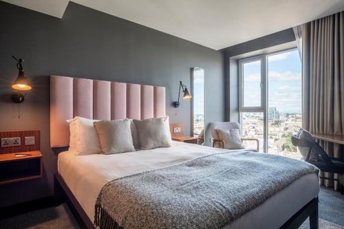 Superior Studio Near Altab Ali Park LON 3 Luxury Bookings