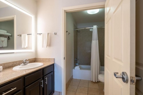 Studio Suite Near Beeler Memorial Pocket Park HOU 17 Luxury Bookings