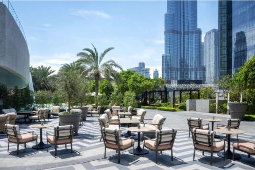 Deluxe Double Or Twin Room Near Dubai Mall 6 Luxury Bookings