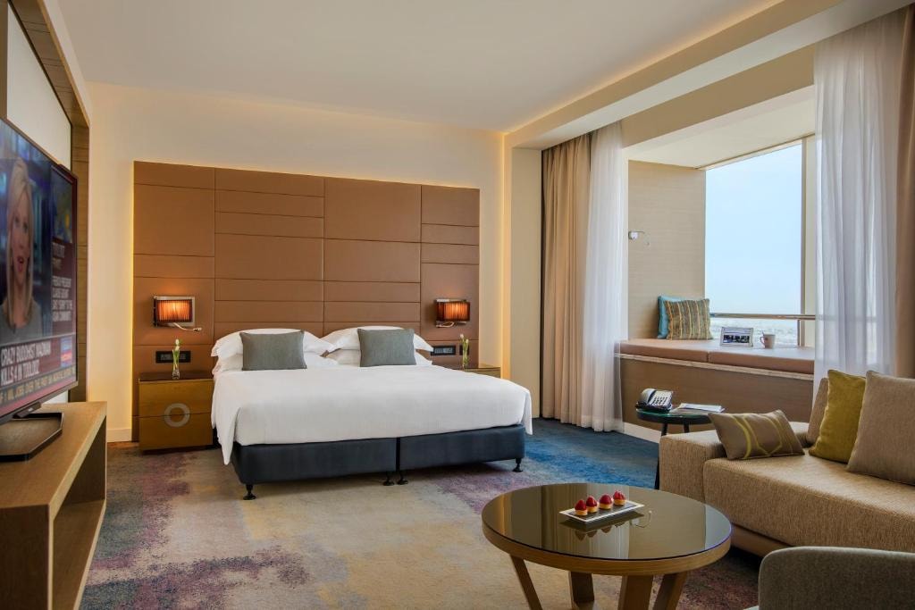 Studio Near Skyline Residence Sheikh Zayed Road Luxury Bookings