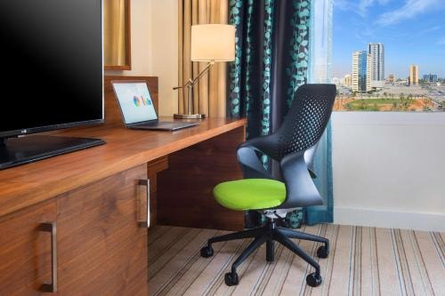 King Room Near Al Hamra Beach Ras Al Khaimah 2 Luxury Bookings