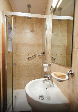 Double Room Near Vincent Square LON 8 Luxury Bookings