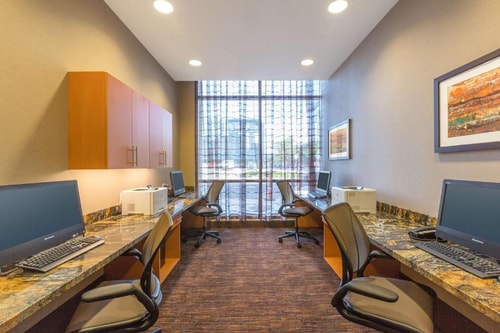 King Room Near Market Square Park HOU 12 Luxury Bookings