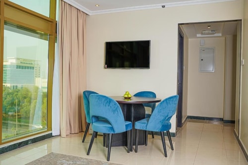 Executive Suite Near by AlNahda Nation School Boys 1 Luxury Bookings