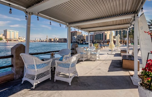 Deluxe Double Room Near Al Shindagha Museum 9 Luxury Bookings