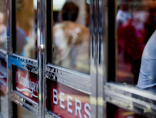 Queen Room Near The Phoenix Garden LON 12 Luxury Bookings