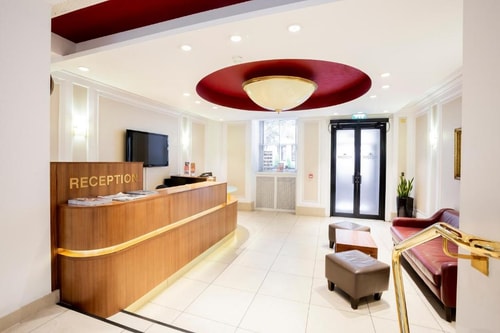 Double Room Near The Cartoon Museum LON 5 Luxury Bookings