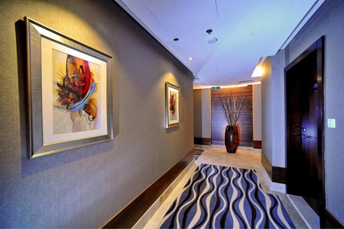 Executive King Room with City View Near Abu Dhabi Corniche 8 Luxury Bookings