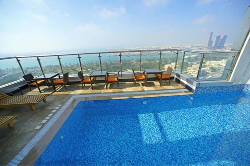 Executive King Room with City View Near Abu Dhabi Corniche 14 Luxury Bookings