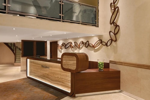 Luxury Suite Room Near Corniche Beach Abu Dhabi 2 Luxury Bookings