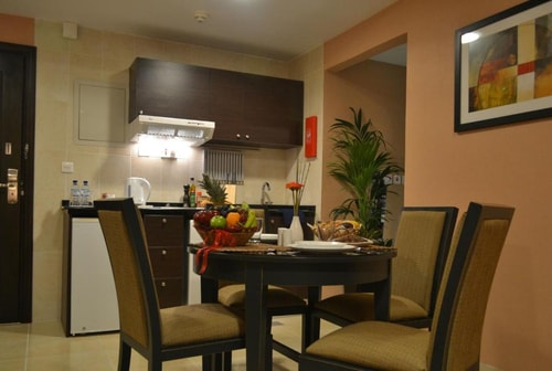 One Bedroom Suite Near Mamoura Park Abu Dhabi 4 Luxury Bookings