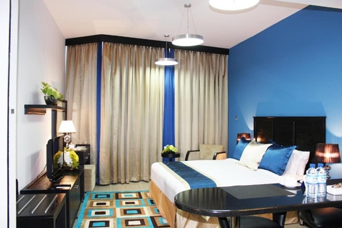 Studio Apartment Al Nahyan Camp By Luxury Bookings 4 Luxury Bookings