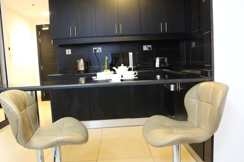 Studio Apartment Al Nahyan Camp By Luxury Bookings 8 Luxury Bookings
