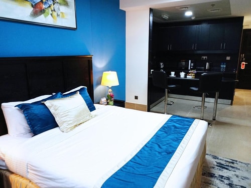 Studio Apartment Al Nahyan Camp By Luxury Bookings 0 Luxury Bookings