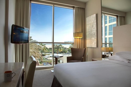Standard Room Near Yas Beach By Luxury Bookings 2 Luxury Bookings
