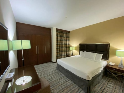 Classic Studio Near Wahda Mall By Luxury Bookings 0 Luxury Bookings