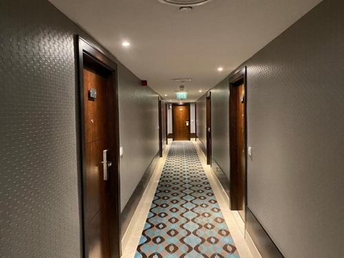 Executive Suite Near Wahda Mall Abu Dhabi 11 Luxury Bookings