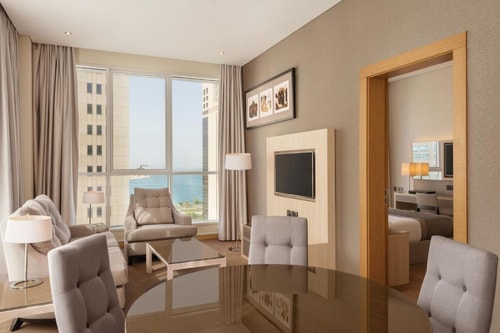 Executive Suite Near Capital Park 7 Luxury Bookings