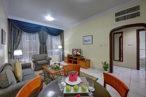 One Bedroom Apartment Near Grand Emirates Market 7 Luxury Bookings