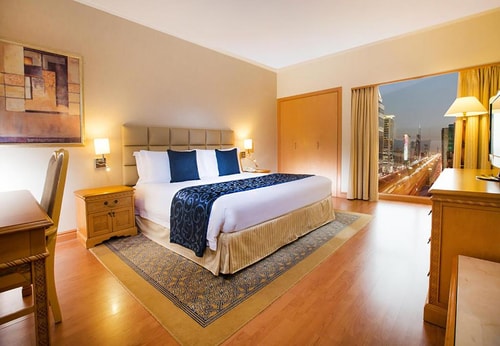 Deluxe Room near World Trade Centre Ab 8 Luxury Bookings