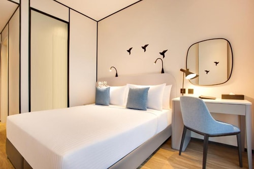 One Bedroom Suite Near Nostalgia Cafe 9 Luxury Bookings
