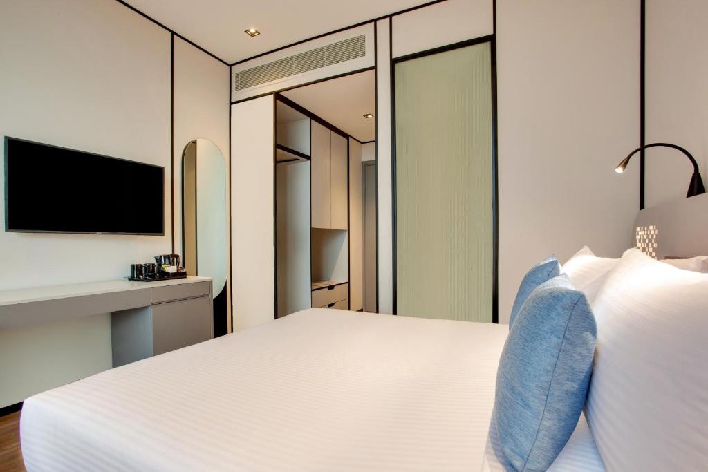 One Bedroom Suite Near Nostalgia Cafe Luxury Bookings