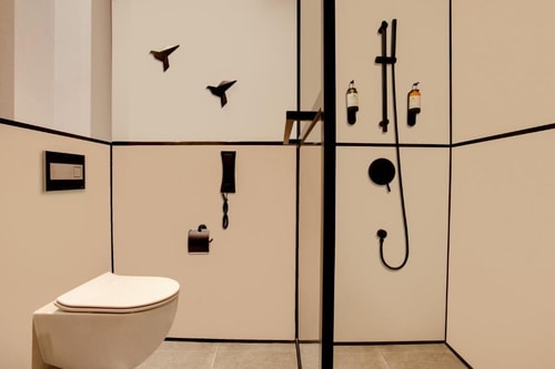 One Bedroom Suite Near Nostalgia Cafe 12 Luxury Bookings