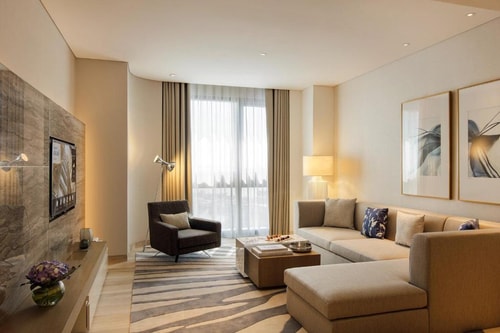 Classic one Bedroom Apartment Near Al Marfa Tower 2 Luxury Bookings