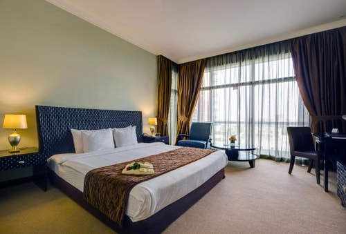 Deluxe King Suite Near Corniche Beach. 0 Luxury Bookings