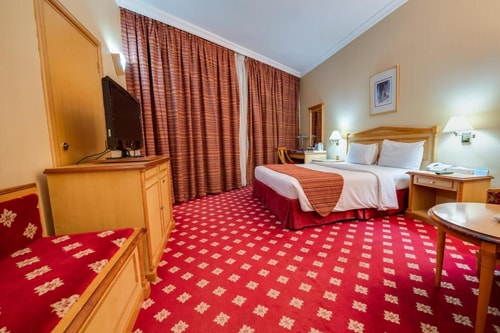 Executive Suite Near Capital Park 5 Luxury Bookings
