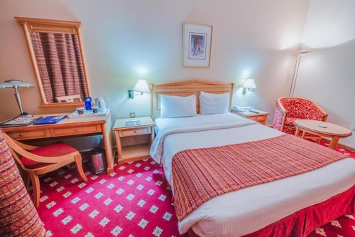 Executive Suite Near Capital Park 7 Luxury Bookings