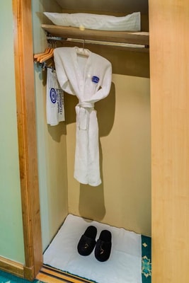 Executive Suite Near Capital Park 15 Luxury Bookings