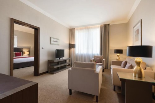Premium King Suite near K M hypermarket 2 Luxury Bookings