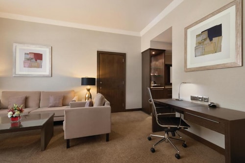 Premium King Suite near K M hypermarket 3 Luxury Bookings