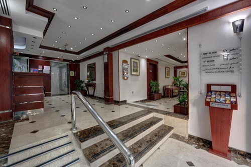 Deluxe One Bedroom Suite Near Grand Emirates 10 Luxury Bookings