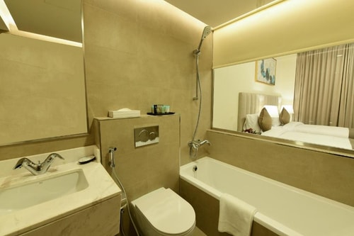 Standard Studio Near In Field Super Market 4 Luxury Bookings