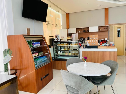 Standard Studio Near In Field Super Market 9 Luxury Bookings