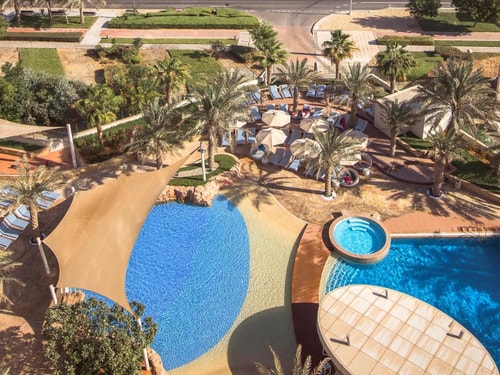 Classic Room Near Civic Square Park on Yas Island 3 Luxury Bookings